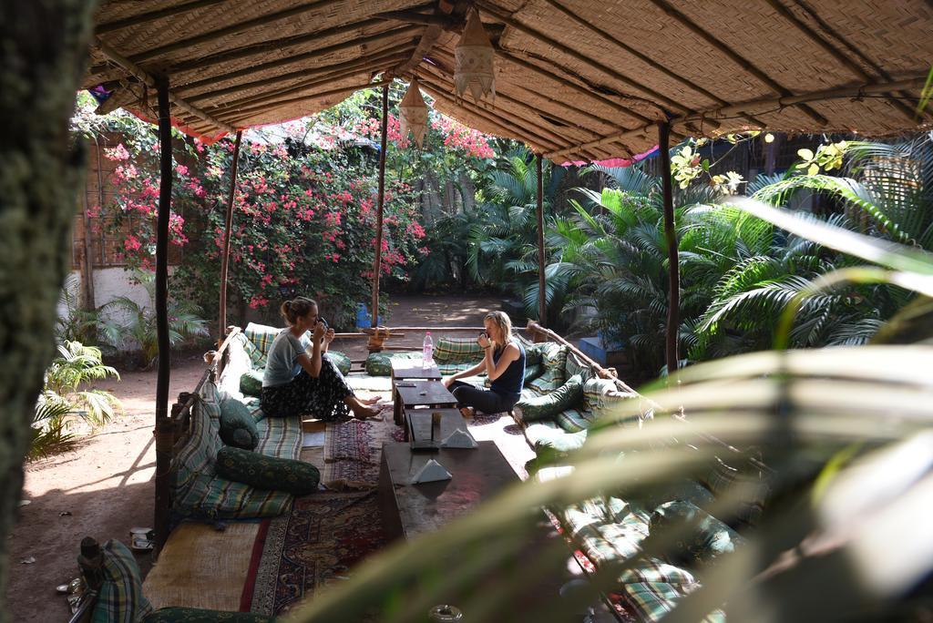 Rudra Holidays Guest House อารัมบล ภายนอก รูปภาพ