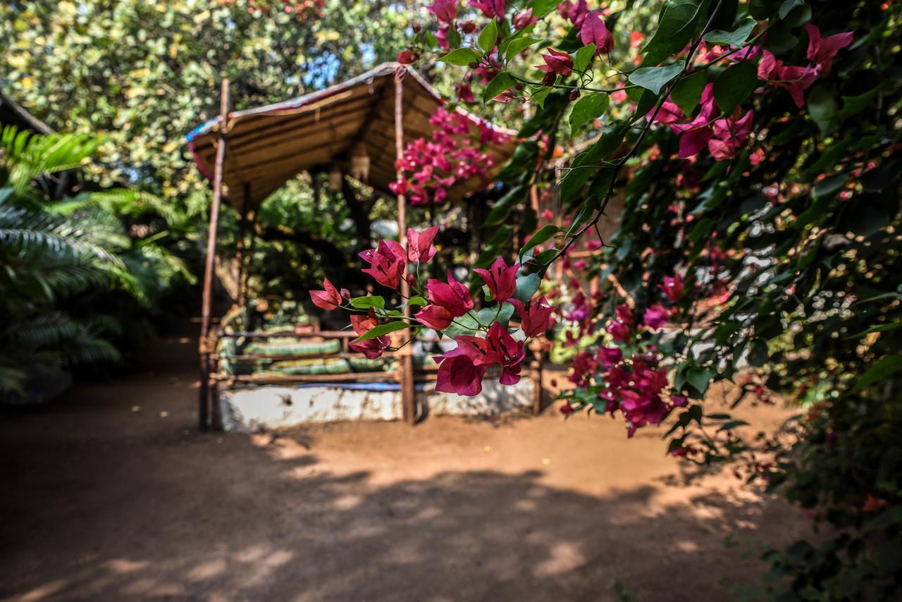 Rudra Holidays Guest House อารัมบล ภายนอก รูปภาพ