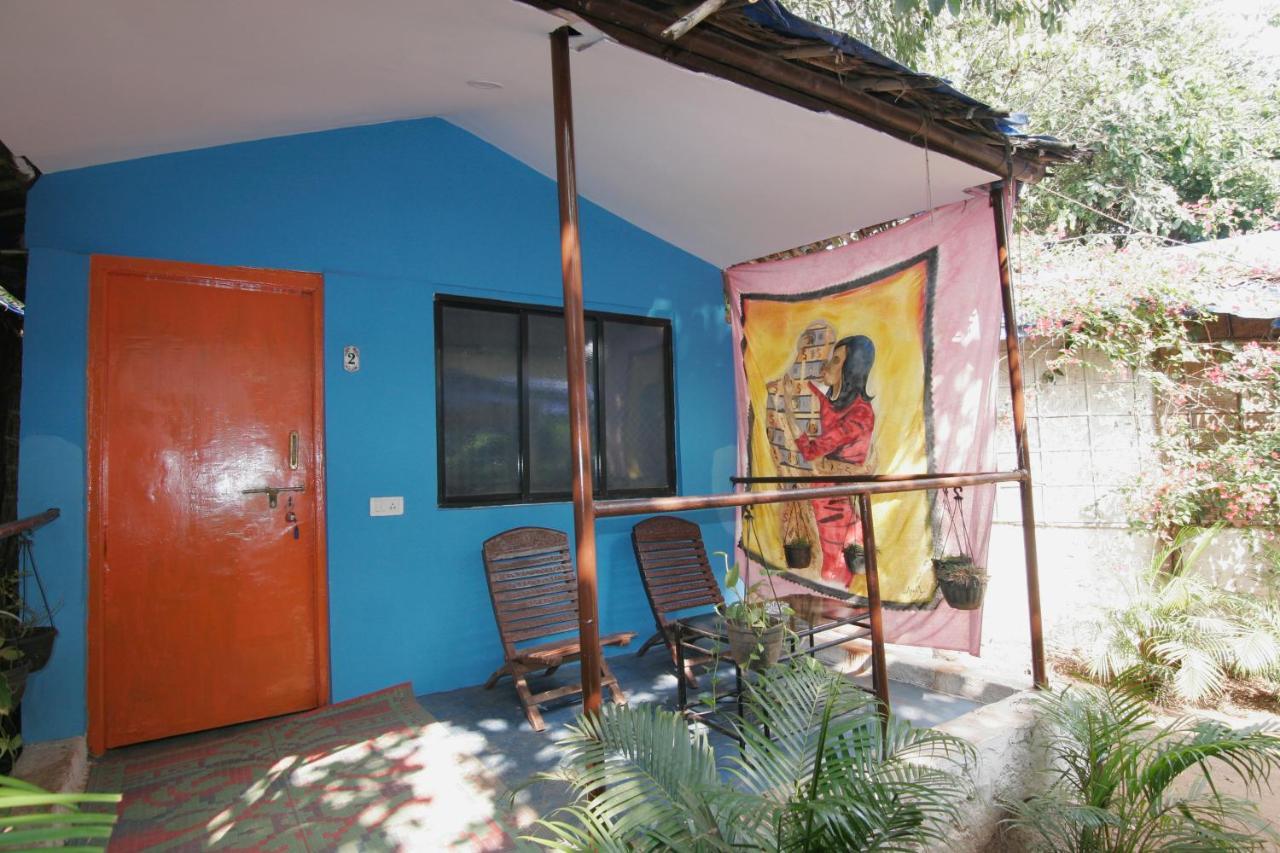 Rudra Holidays Guest House อารัมบล ภายนอก รูปภาพ