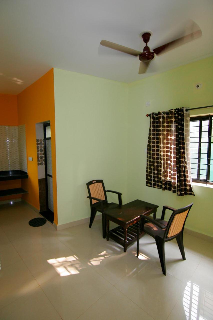 Rudra Holidays Guest House อารัมบล ภายนอก รูปภาพ