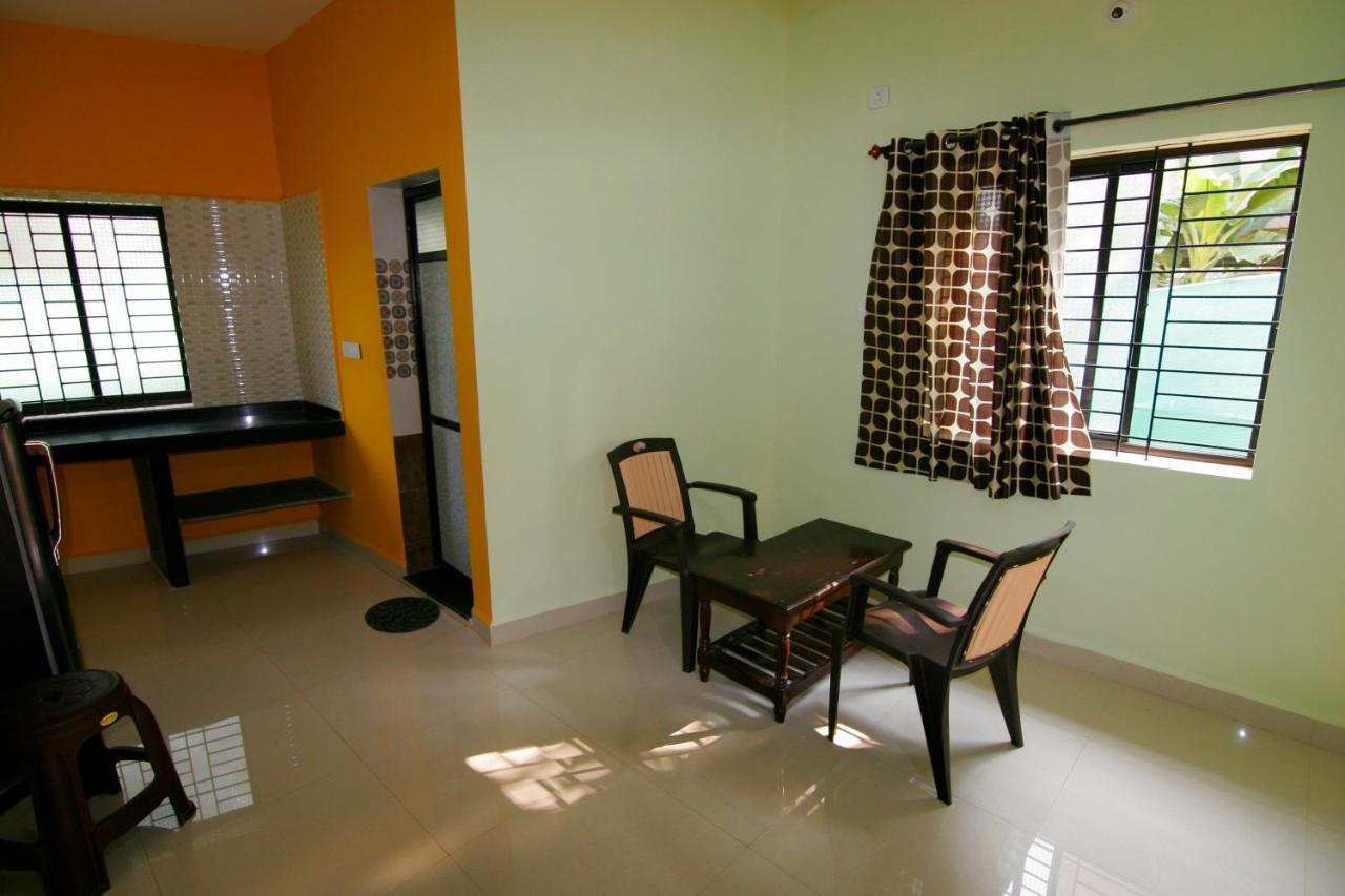 Rudra Holidays Guest House อารัมบล ภายนอก รูปภาพ