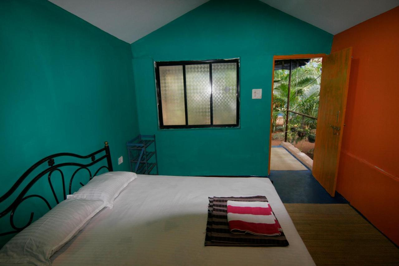 Rudra Holidays Guest House อารัมบล ภายนอก รูปภาพ
