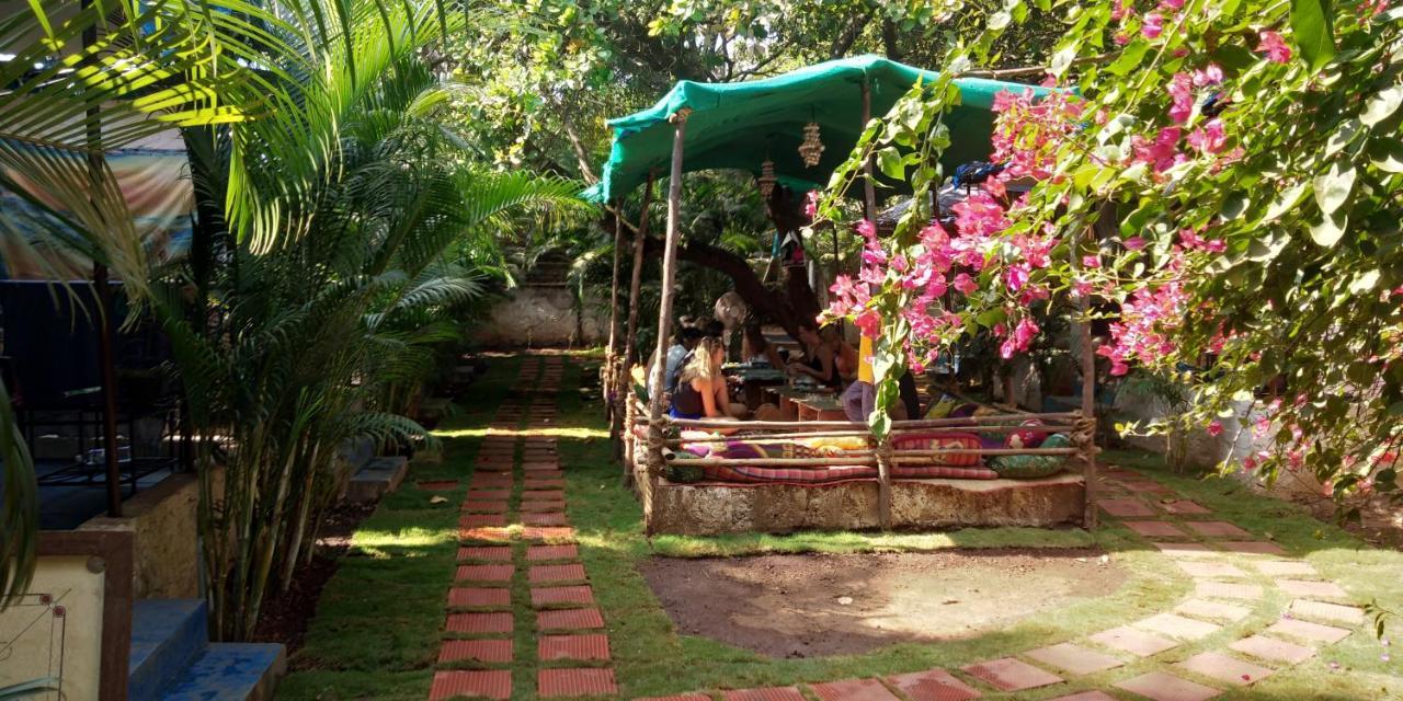 Rudra Holidays Guest House อารัมบล ภายนอก รูปภาพ