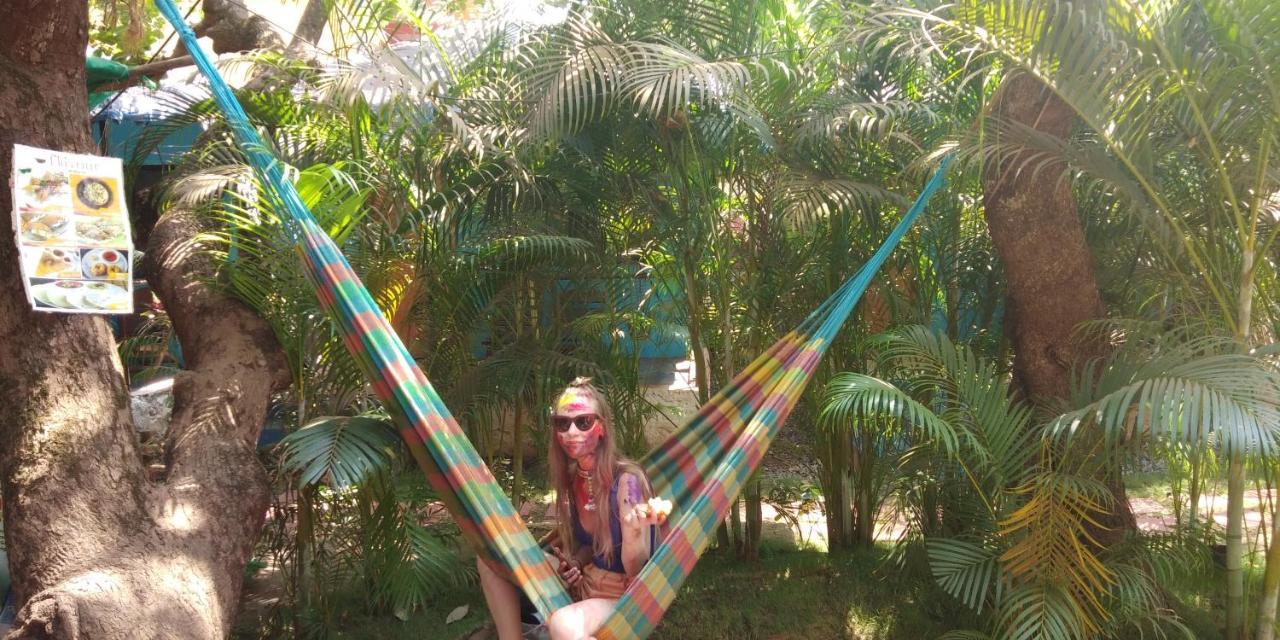 Rudra Holidays Guest House อารัมบล ภายนอก รูปภาพ